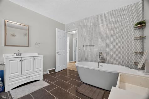 3969 Webb Road Ravenna OH 44266