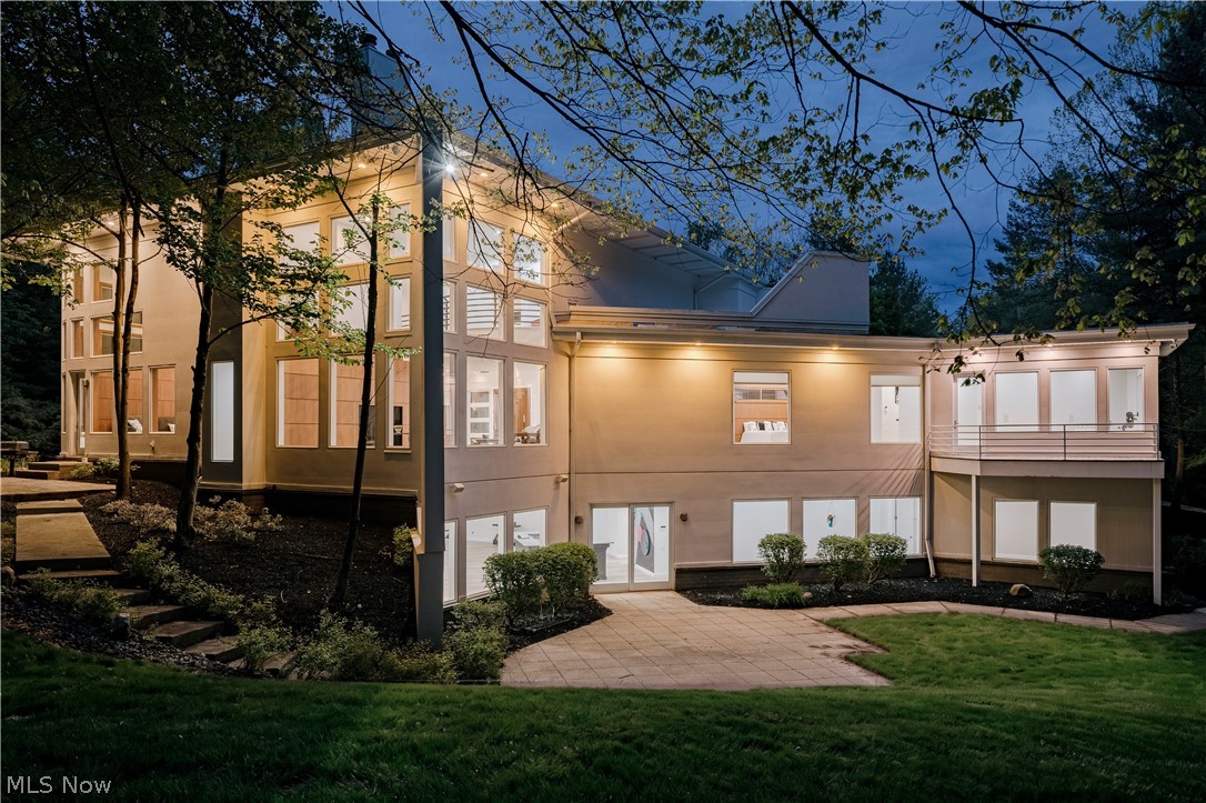25 River Mountain Drive Moreland Hills OH 44022