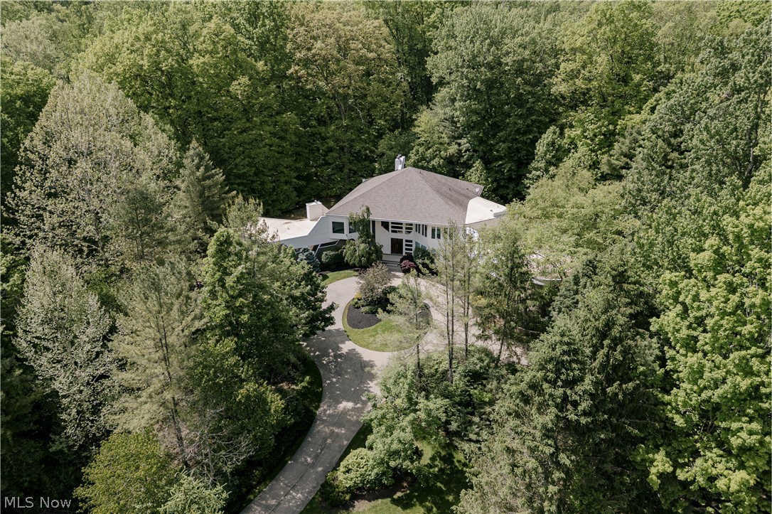 25 River Mountain Drive Moreland Hills OH 44022