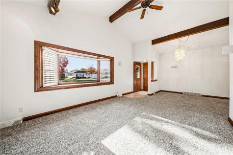 6375 Ashdale Road Mayfield Heights OH 44124