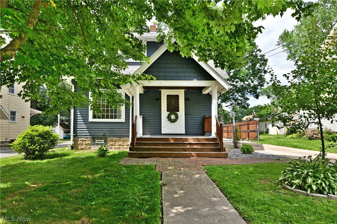 1735 Edgewood Street NE Warren OH 44483