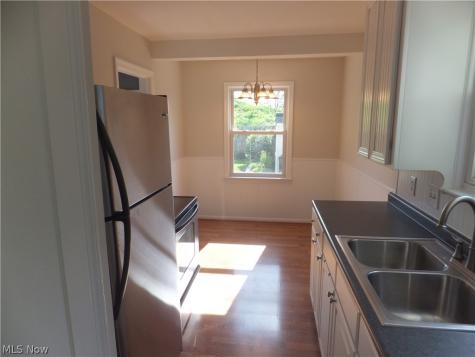 4911 W 12th Street Cleveland OH 44109