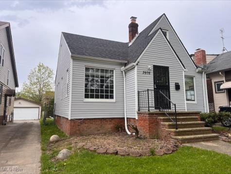 3976 E 154th Street Cleveland OH 44128