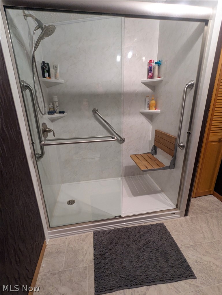 18395 Leatherwood Road Salesville OH 43778