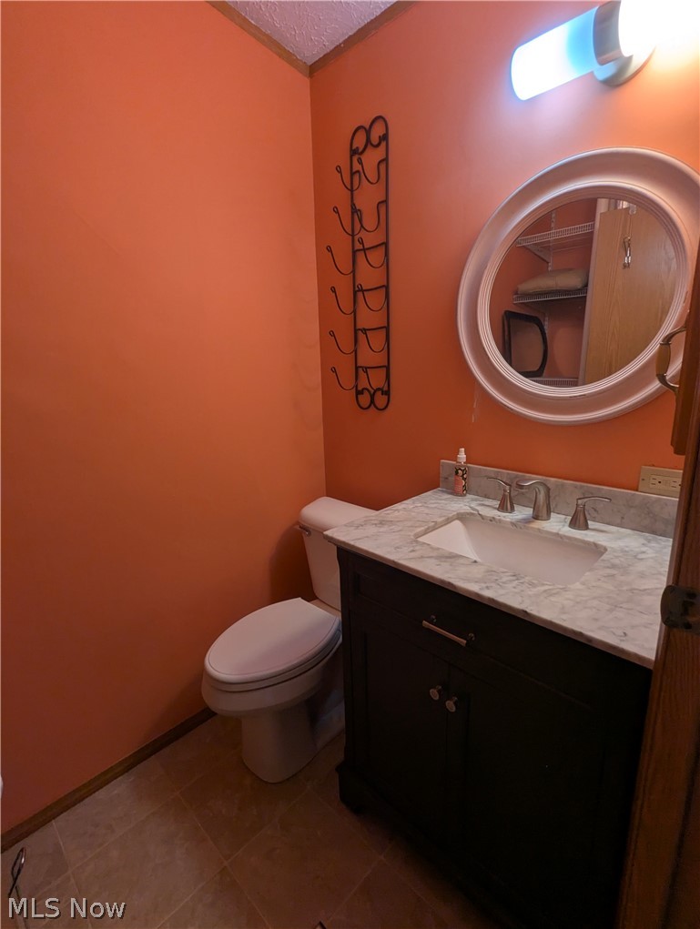 18395 Leatherwood Road Salesville OH 43778