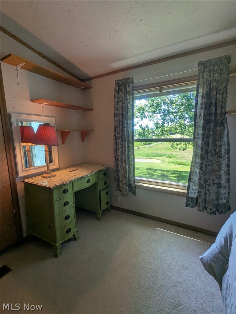 18395 Leatherwood Road Salesville OH 43778