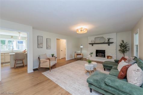 783 Thelma Drive Wadsworth OH 44281