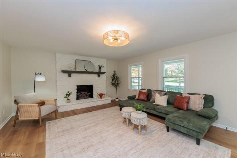 783 Thelma Drive Wadsworth OH 44281