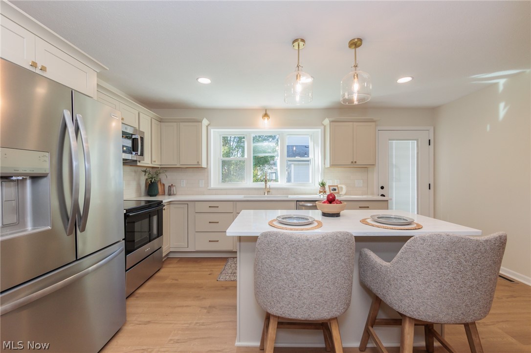 783 Thelma Drive Wadsworth OH 44281