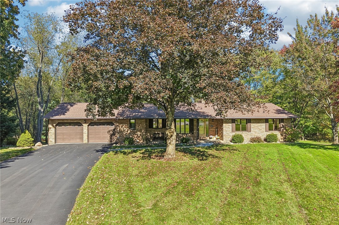 3055 Townsend Street NW Uniontown OH 44685