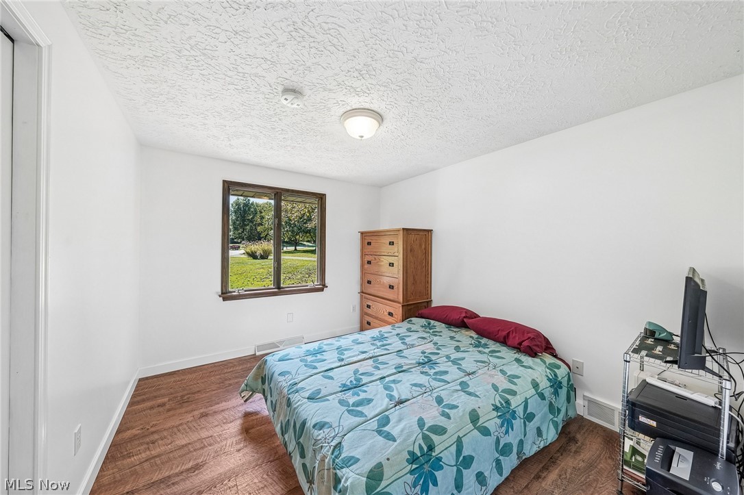 3055 Townsend Street NW Uniontown OH 44685