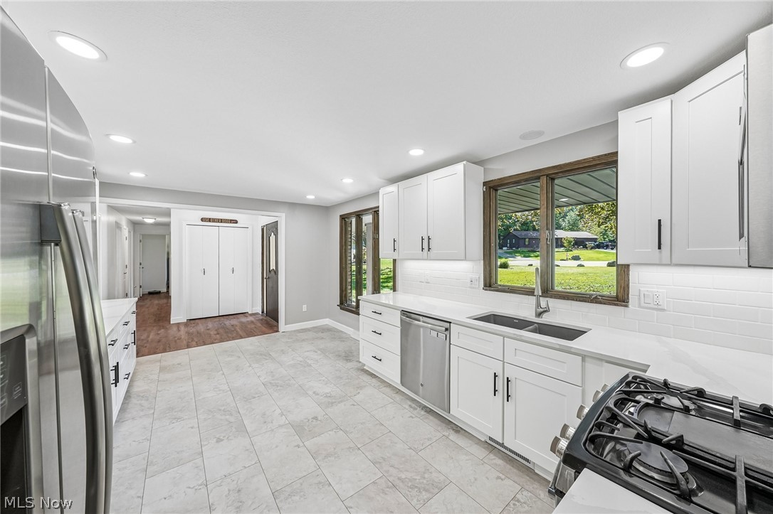 3055 Townsend Street NW Uniontown OH 44685