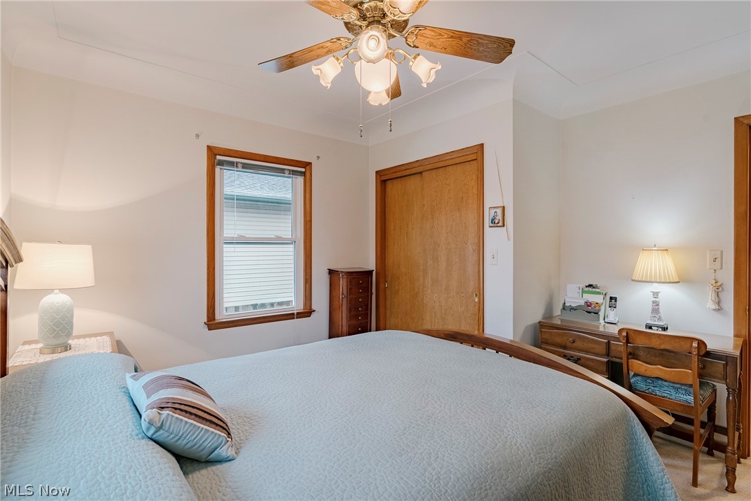 23 Thames Avenue Bedford OH 44146