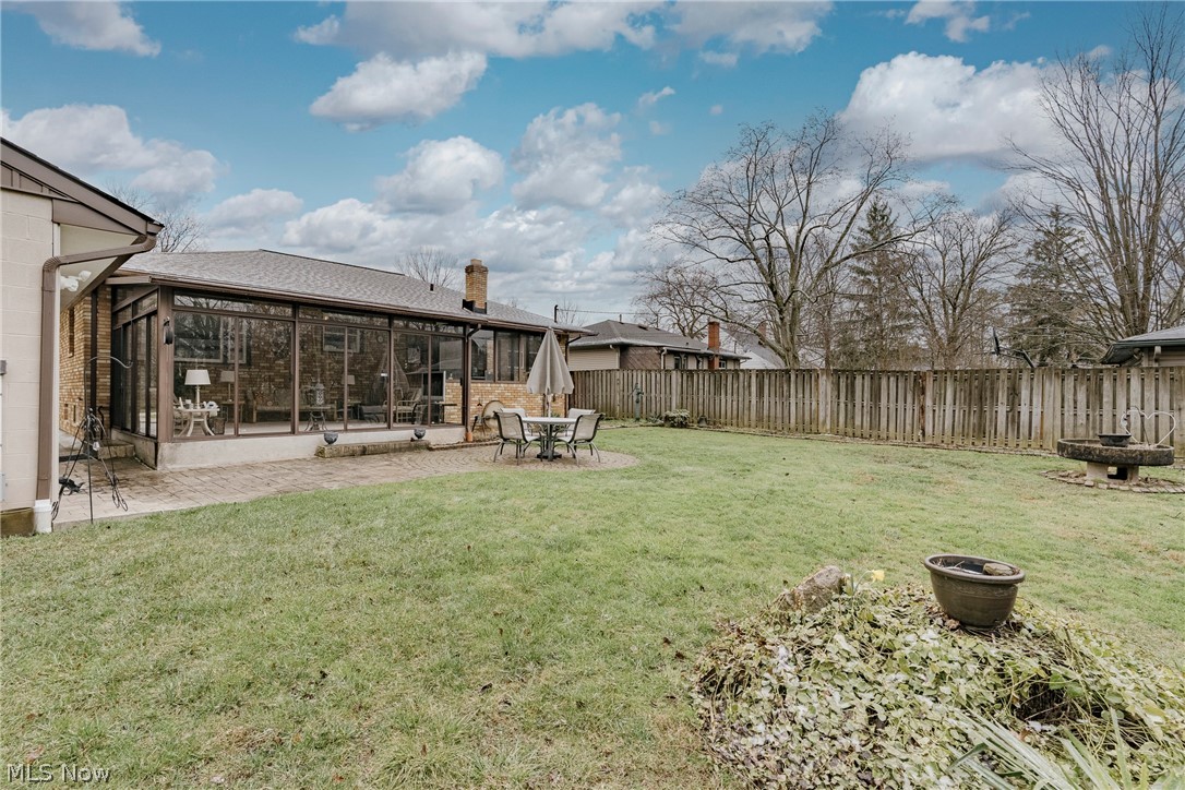 23 Thames Avenue Bedford OH 44146