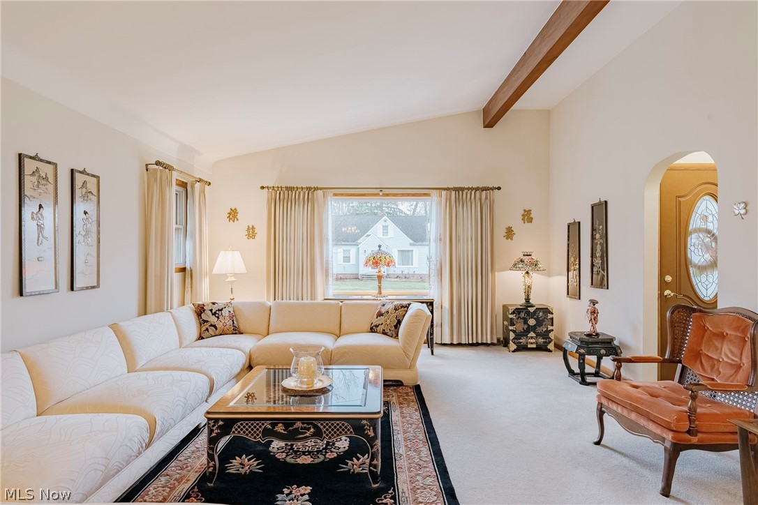 23 Thames Avenue Bedford OH 44146