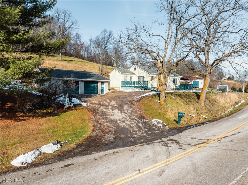 4829 Frys Valley Road SW Port Washington OH 43837