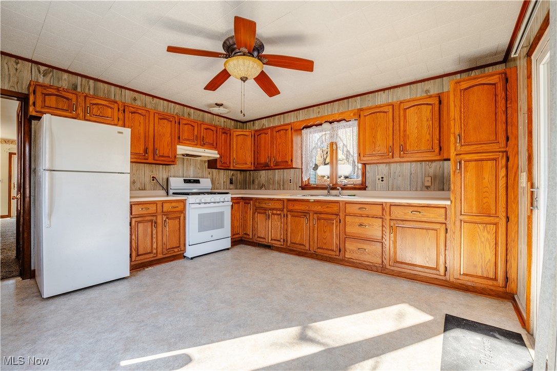 4829 Frys Valley Road SW Port Washington OH 43837