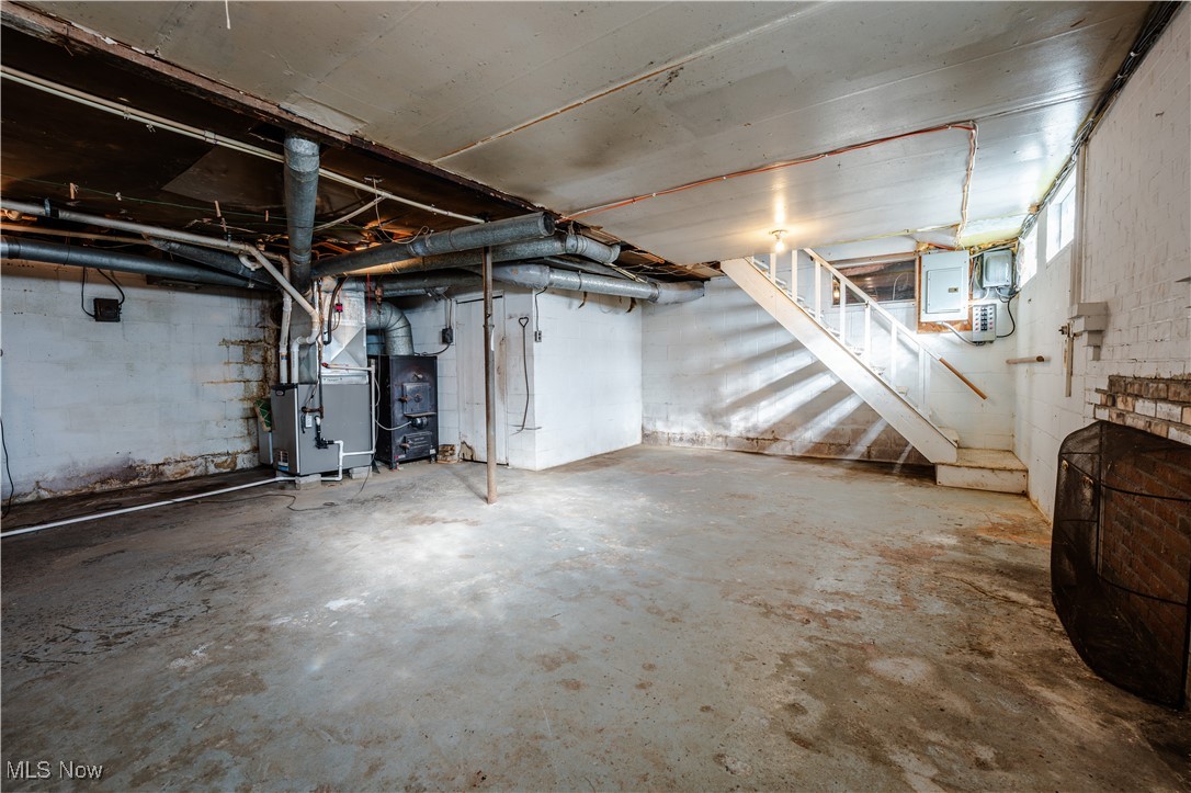 4829 Frys Valley Road SW Port Washington OH 43837