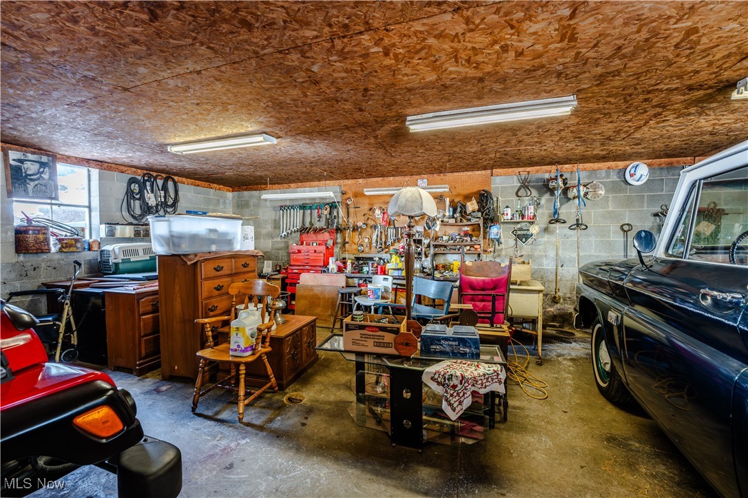 4829 Frys Valley Road SW Port Washington OH 43837