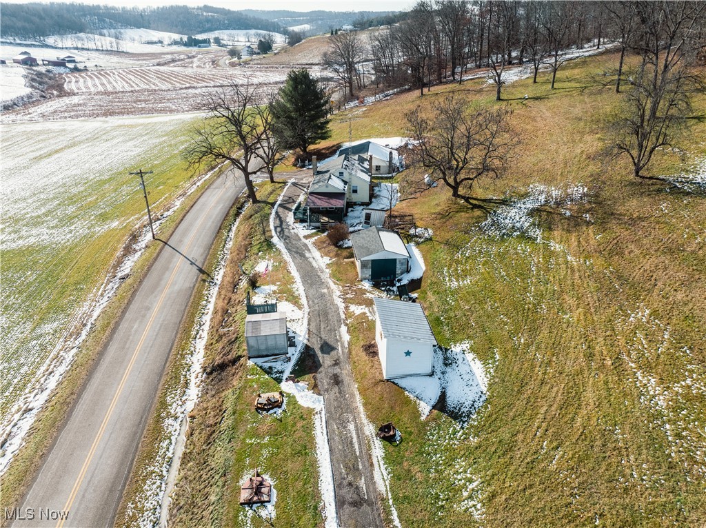 4829 Frys Valley Road SW Port Washington OH 43837