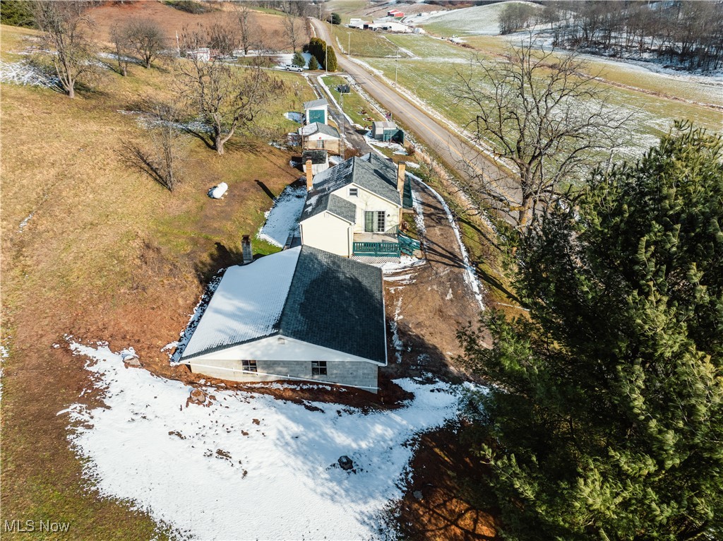 4829 Frys Valley Road SW Port Washington OH 43837