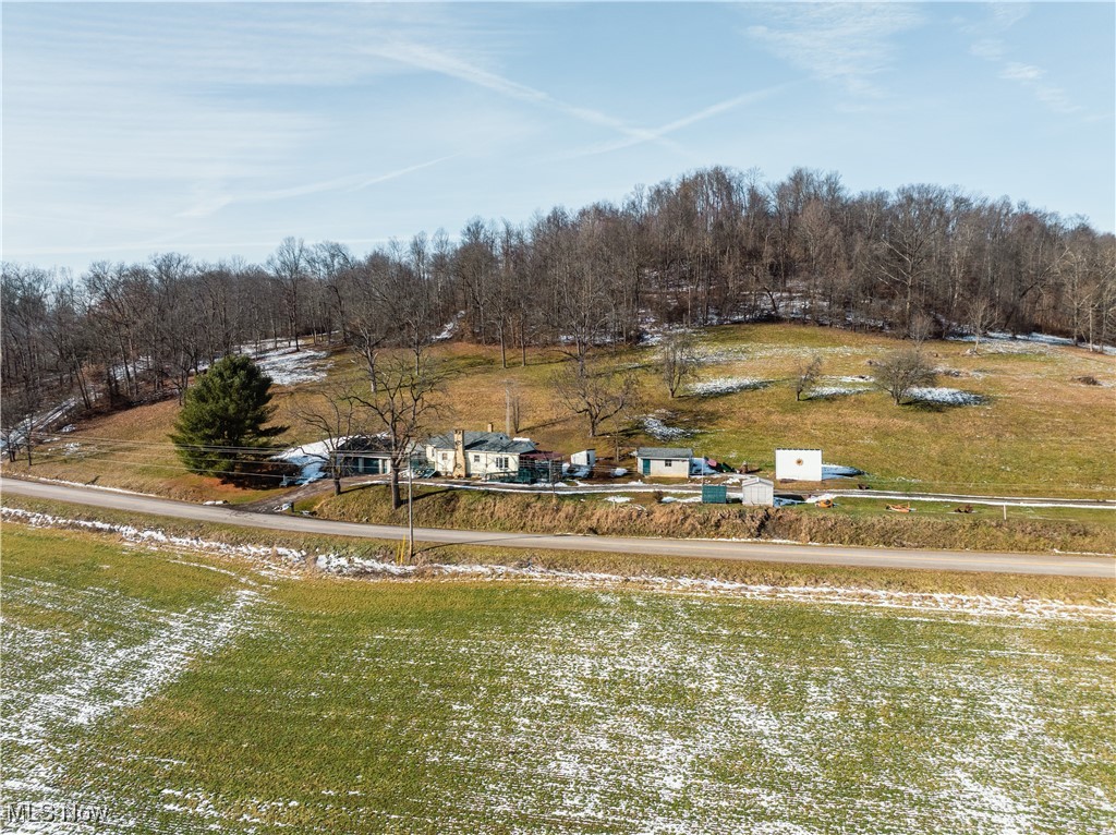 4829 Frys Valley Road SW Port Washington OH 43837