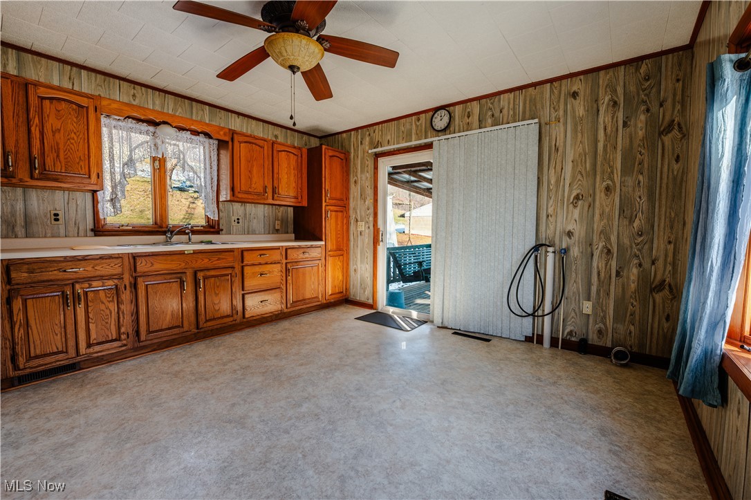 4829 Frys Valley Road SW Port Washington OH 43837