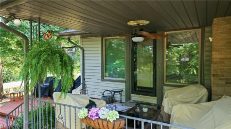 1850 Price Road Youngstown OH 44509