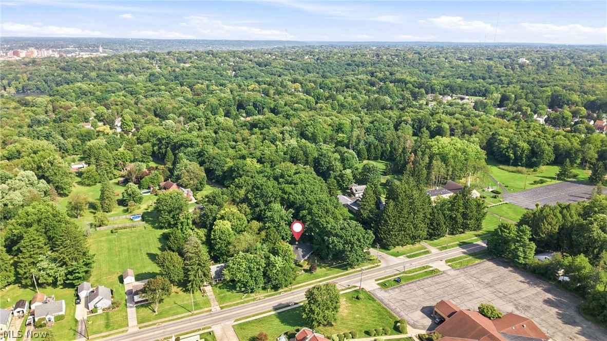 1850 Price Road Youngstown OH 44509