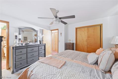 1850 Price Road Youngstown OH 44509