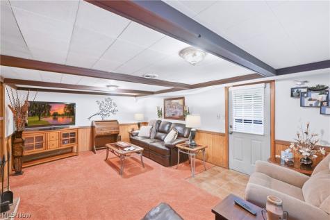 1850 Price Road Youngstown OH 44509
