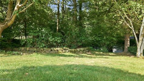 1850 Price Road Youngstown OH 44509