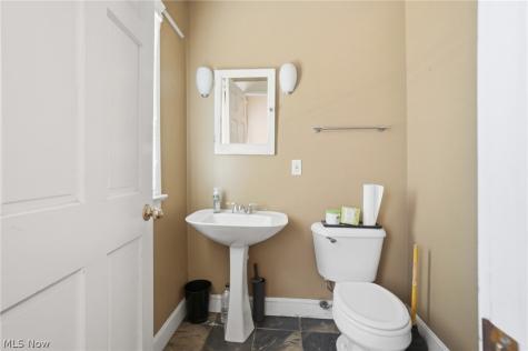 1786 W 52nd Street Cleveland OH 44102