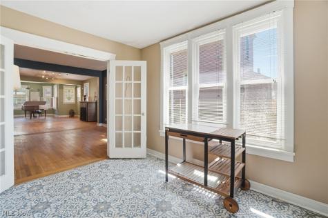 1786 W 52nd Street Cleveland OH 44102