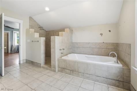 1786 W 52nd Street Cleveland OH 44102