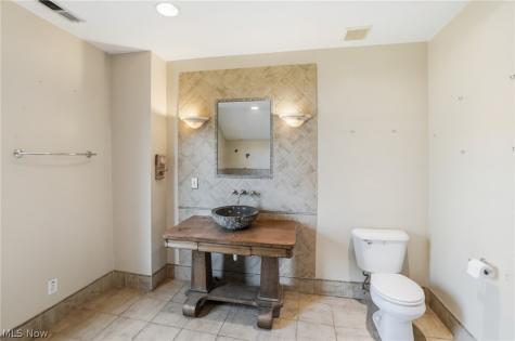 1786 W 52nd Street Cleveland OH 44102