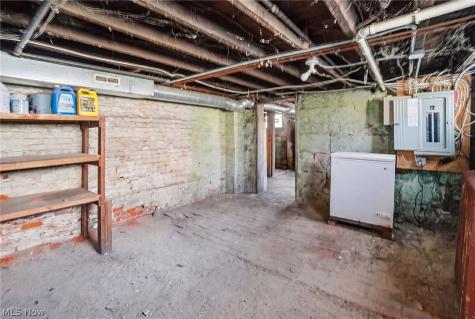 1786 W 52nd Street Cleveland OH 44102