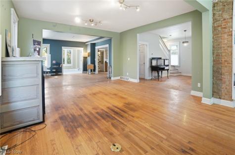 1786 W 52nd Street Cleveland OH 44102