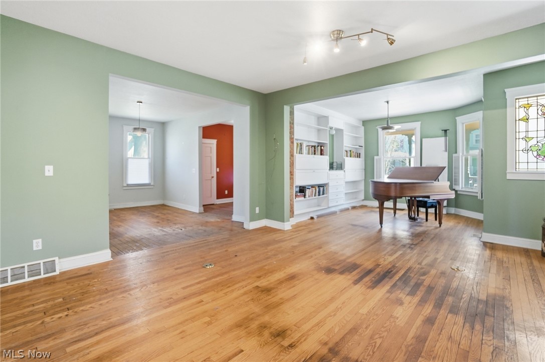 1786 W 52nd Street Cleveland OH 44102