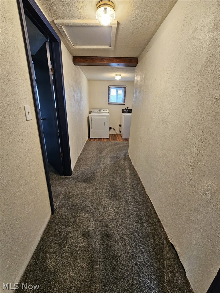 213 W Walnut Street Lowellville OH 44436
