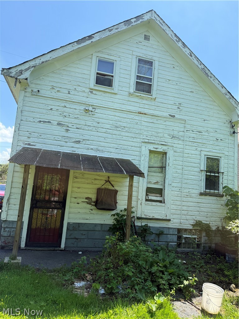 12125 Angelus Avenue Cleveland OH 44105