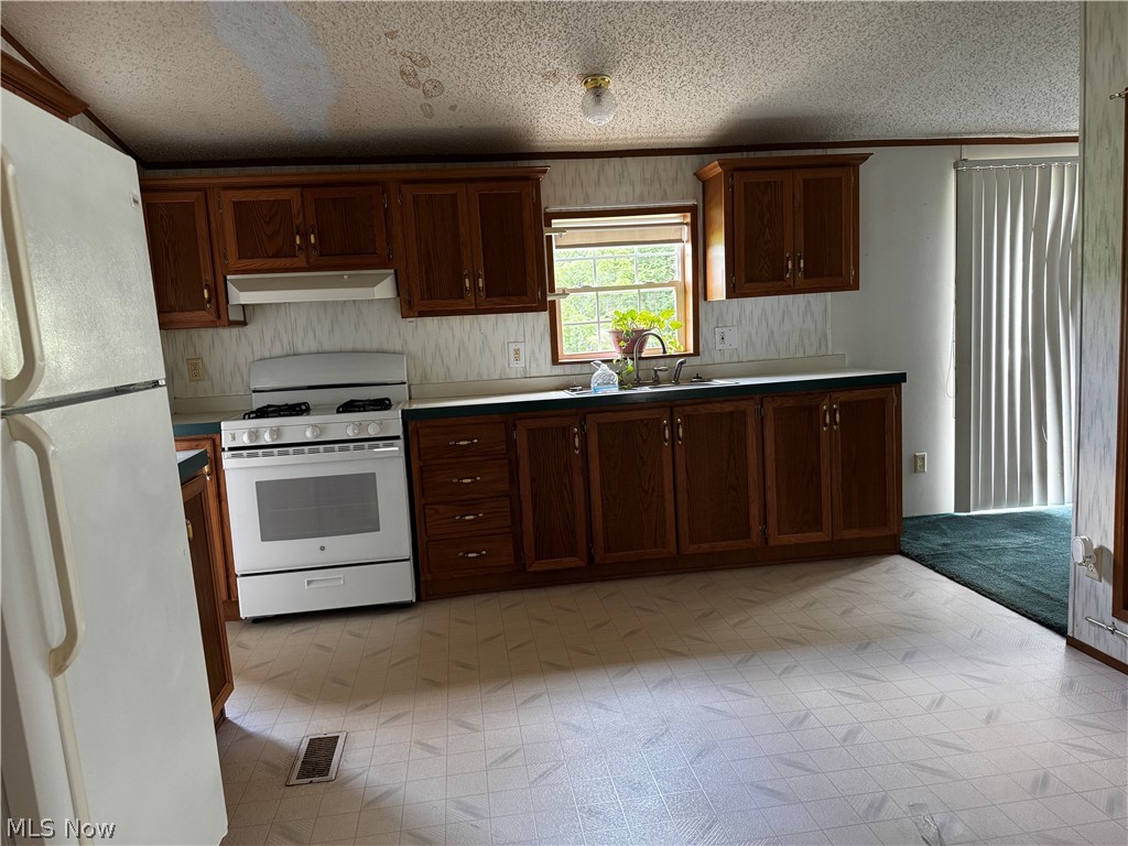 9964 Township Road 301 Millersburg OH 44654