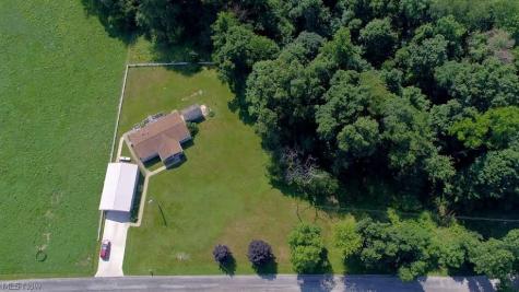 9964 Township Road 301 Millersburg OH 44654