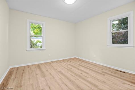 5412 Nan Linn Drive Willoughby OH 44094