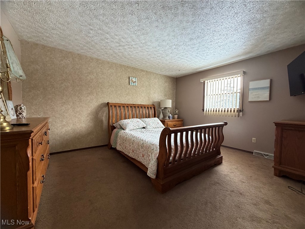 2698 Mccleary Jacoby Cortland OH 44410