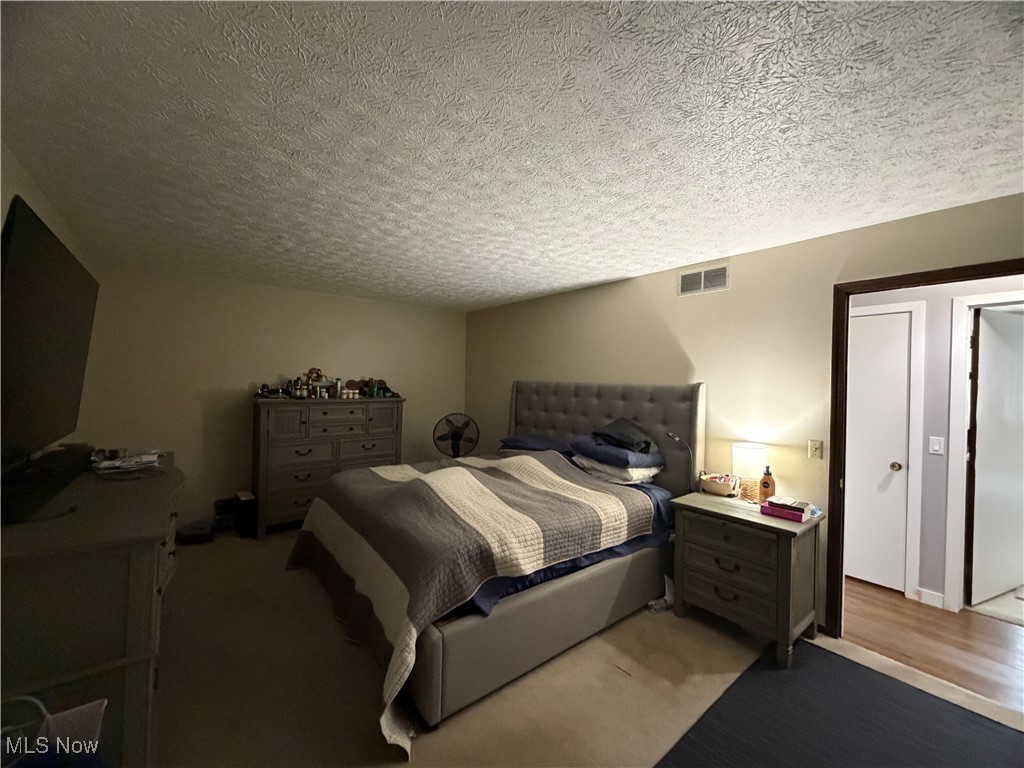2698 Mccleary Jacoby Cortland OH 44410
