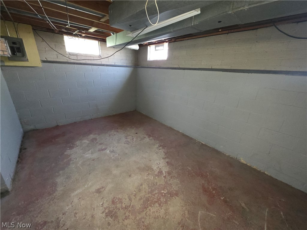 4696 W 125th Street Cleveland OH 44135