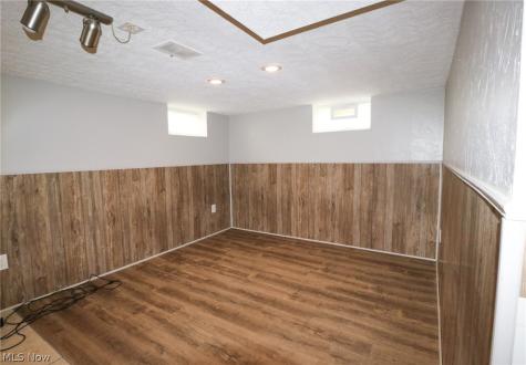 7329 Nethersole Drive Middleburg Heights OH 44130