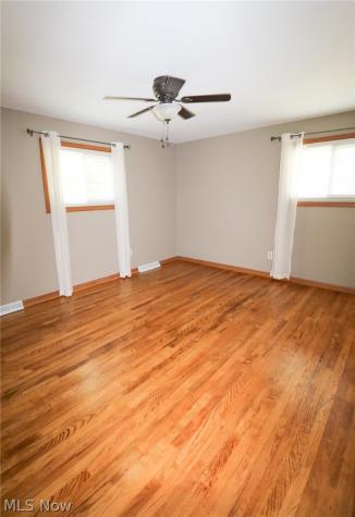 7329 Nethersole Drive Middleburg Heights OH 44130