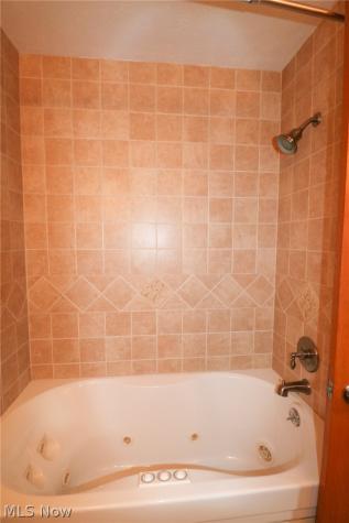 7329 Nethersole Drive Middleburg Heights OH 44130